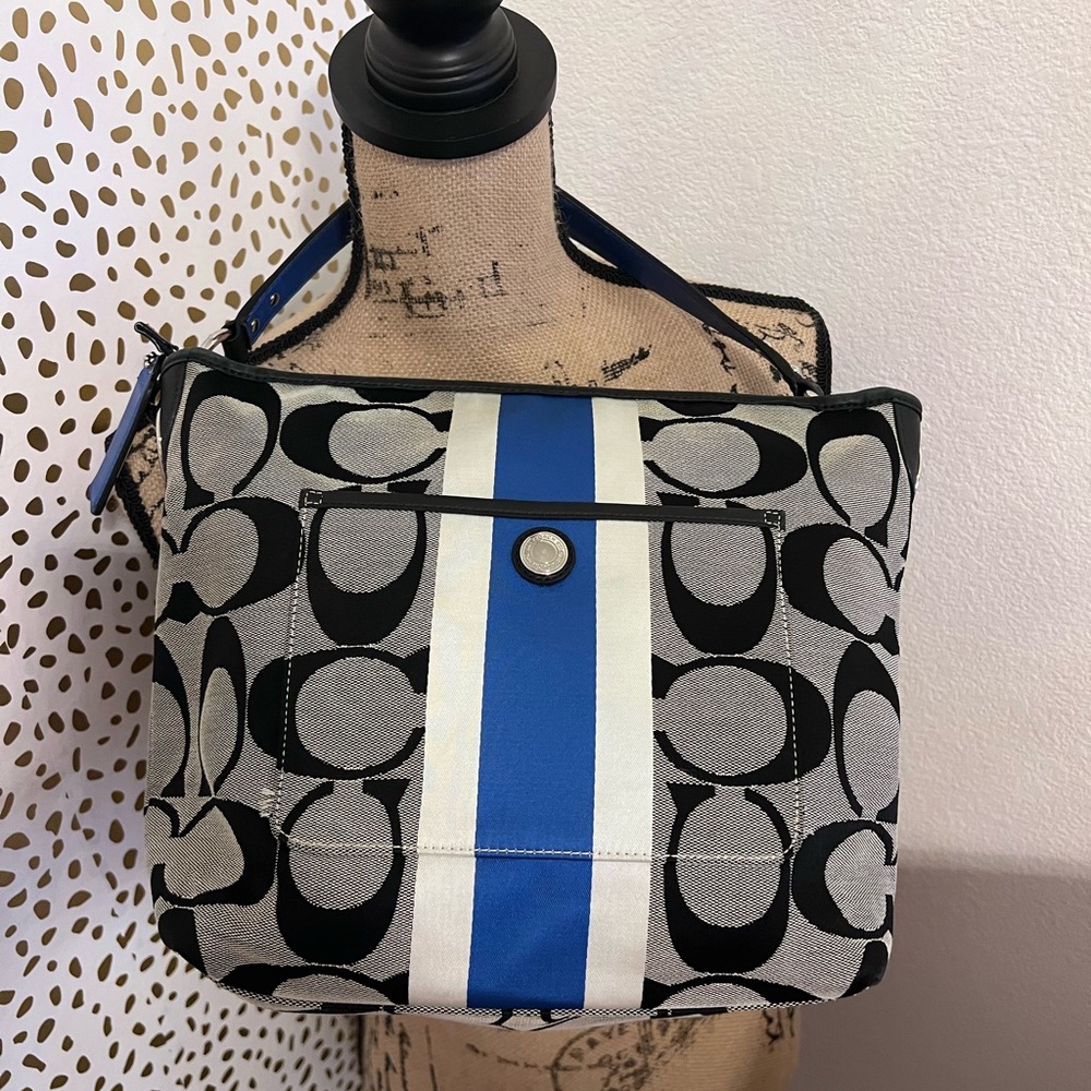 Coach, Vintage Signature Shoulder bag, black and blue.
